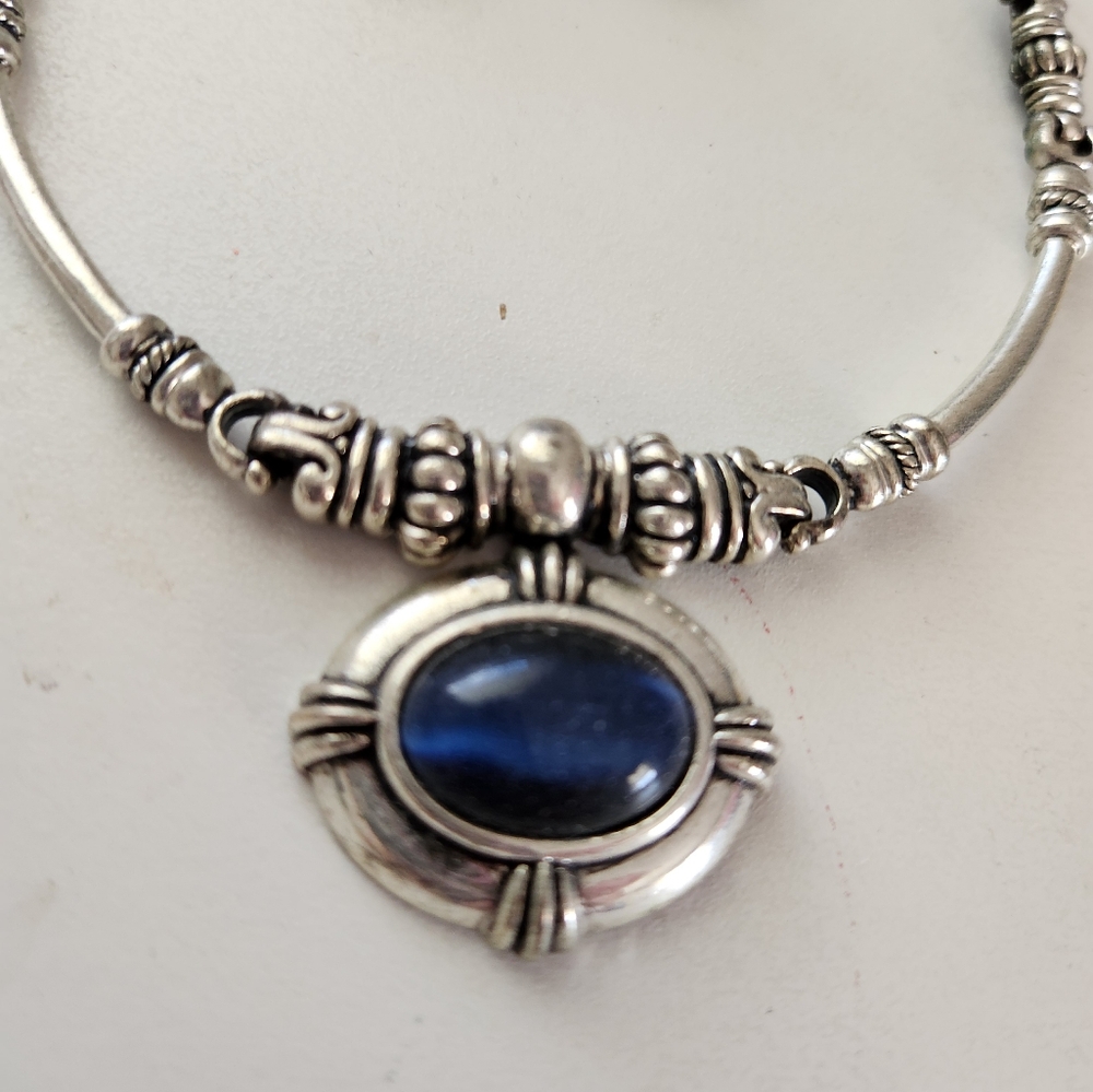 Silver & blue necklace & earrings set.
